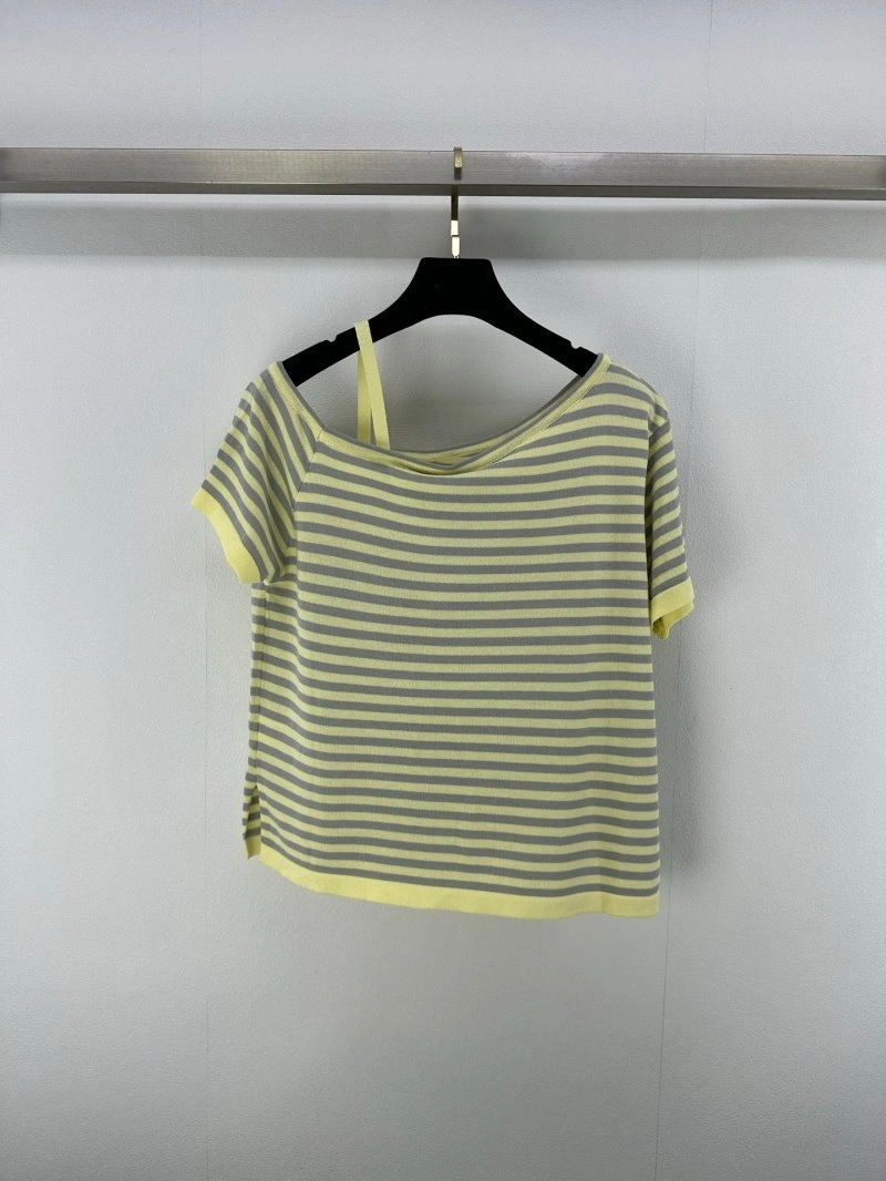 Chanel T-Shirts Sustainable 107850