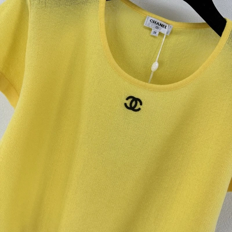 Chanel T-Shirts Premium 107857