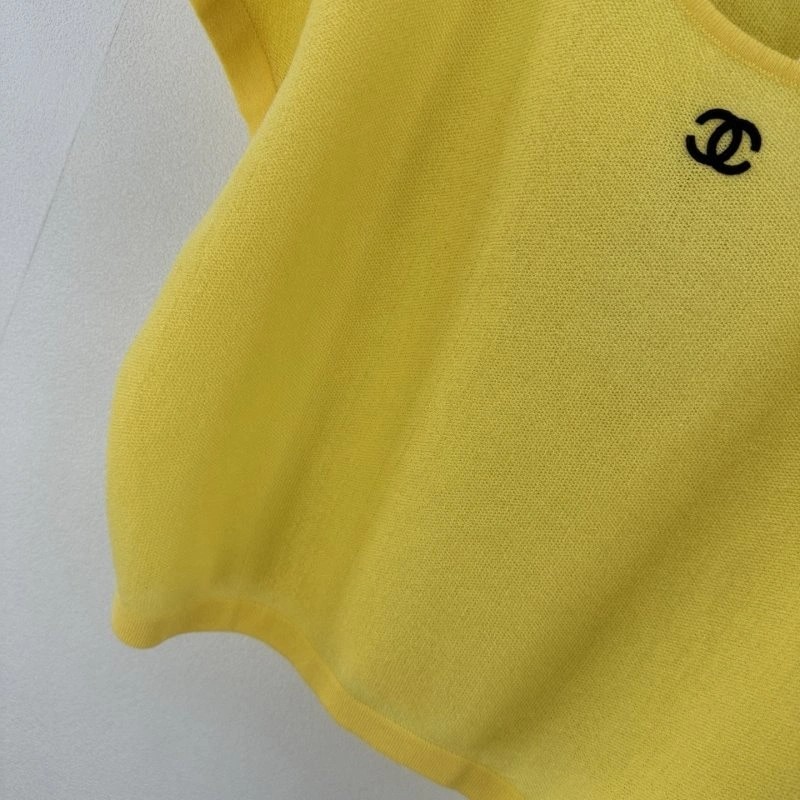 Chanel T-Shirts Premium 107857