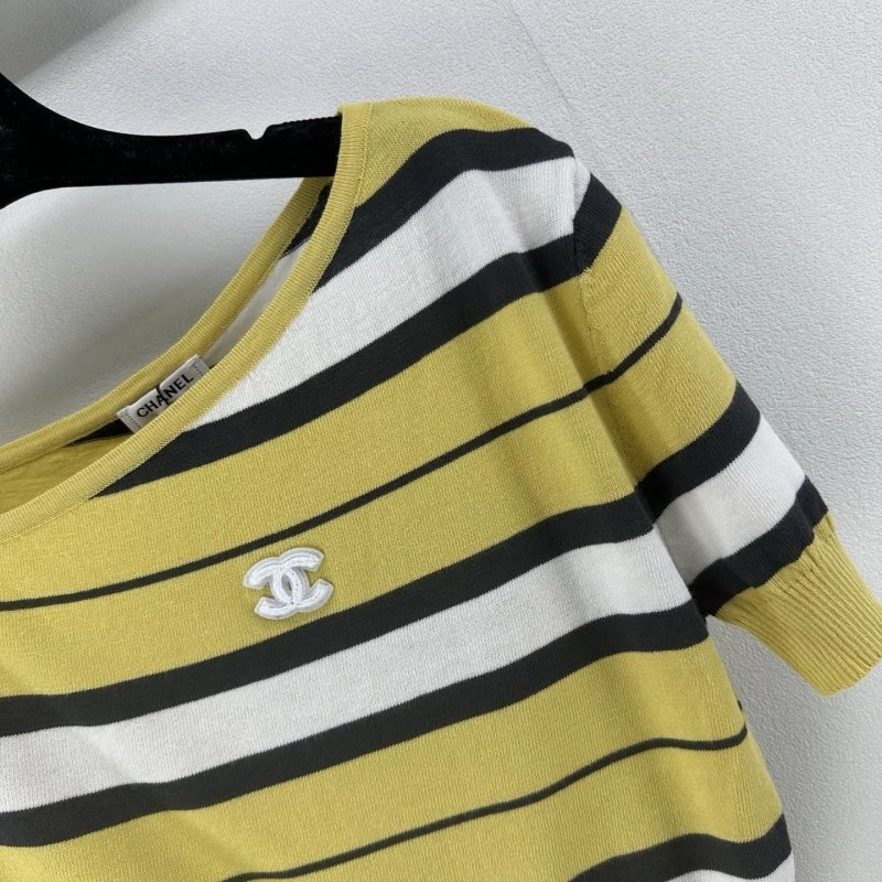 Breathable Chanel T-Shirts 107846