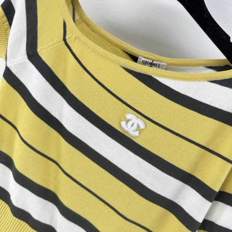 Breathable Chanel T-Shirts 107846