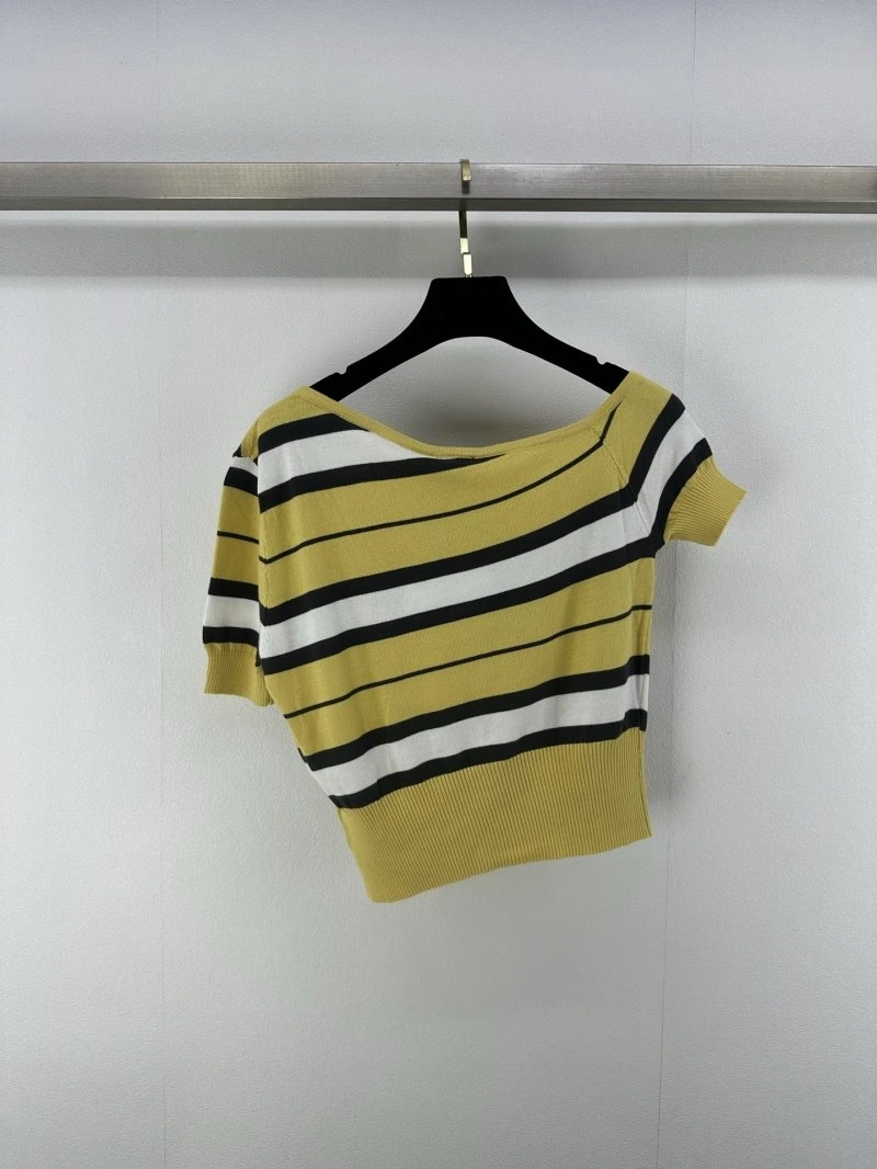 Breathable Chanel T-Shirts 107846