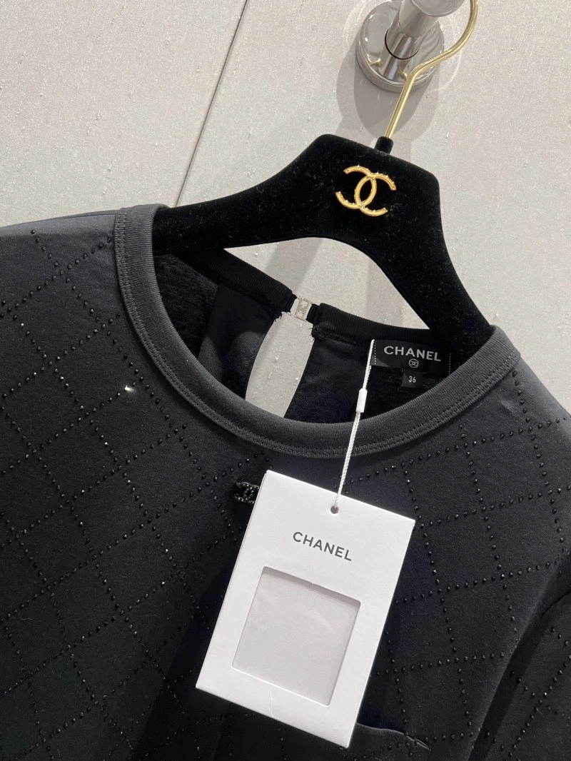 SmartChoice Chanel T-Shirts 107826