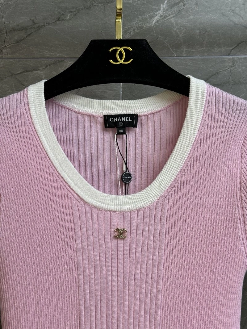 WeatherProof Chanel T-Shirts 107812