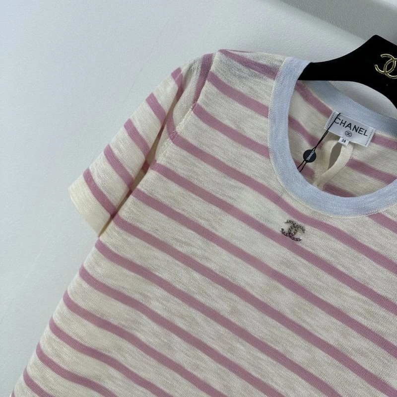 Bold Chanel T-Shirts 107814
