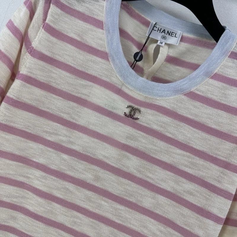 Bold Chanel T-Shirts 107814