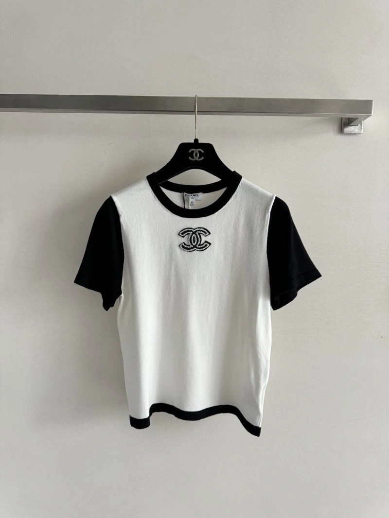Chanel T-Shirts Youthful 107802