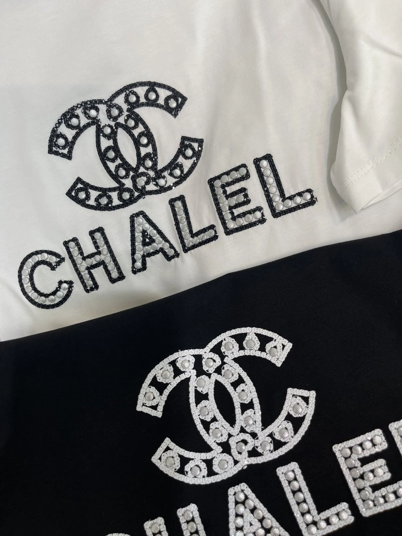 Chanel T-Shirts Comfortable 107810