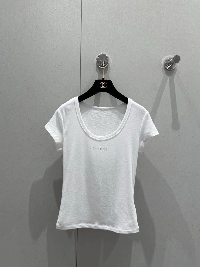 Snug Chanel T-Shirts 107808