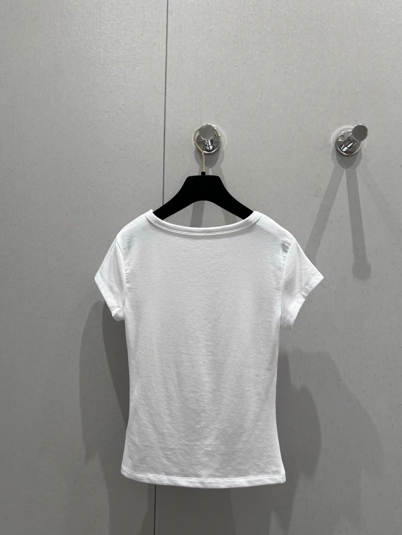 Snug Chanel T-Shirts 107808