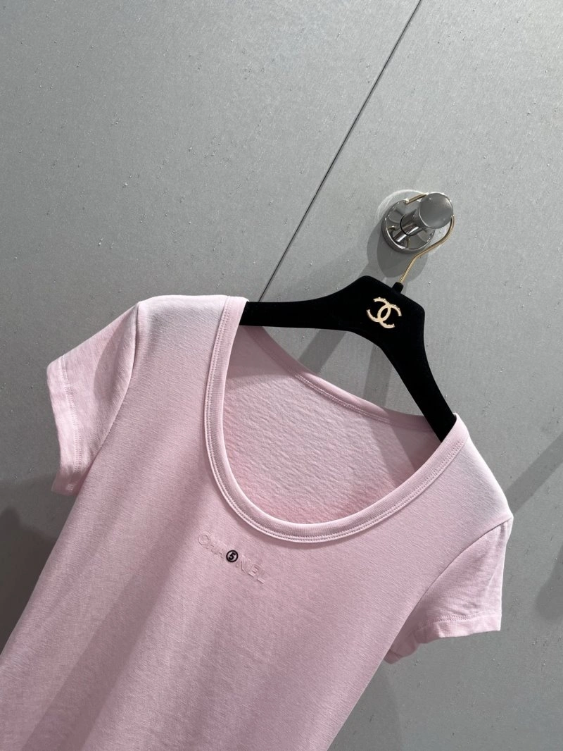 Chanel T-Shirts Practical 107795