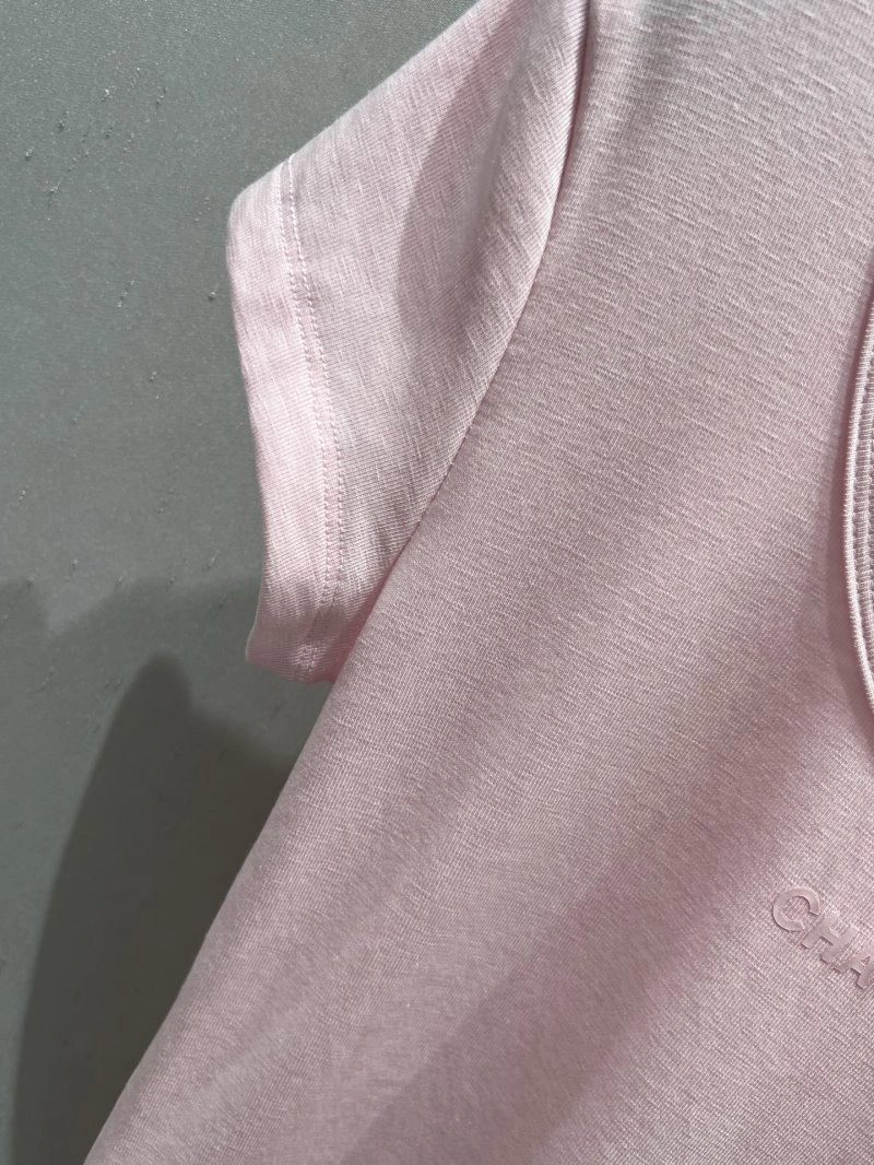 Chanel T-Shirts Practical 107795