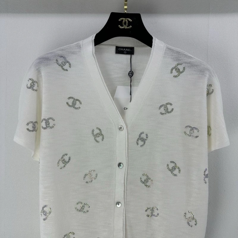 Chanel T-Shirts Breathable 107791