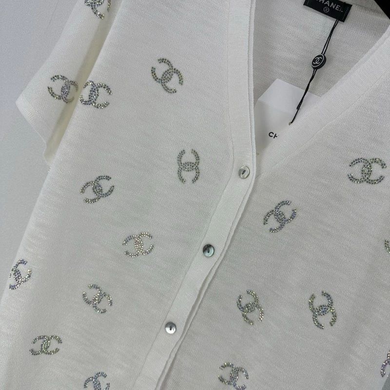 Chanel T-Shirts Breathable 107791