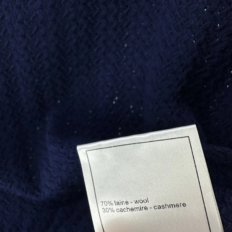 Chanel T-Shirts Versatile 107785