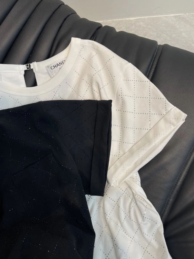 UrbanChic Chanel T-Shirts 107787