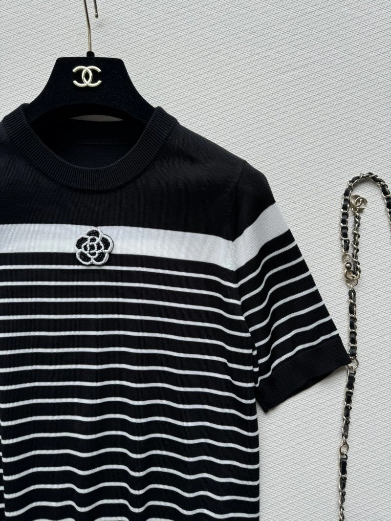 Chanel T-Shirts Practical 107781
