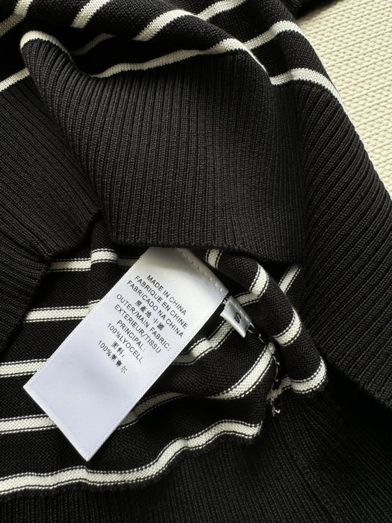 Chanel T-Shirts Practical 107781