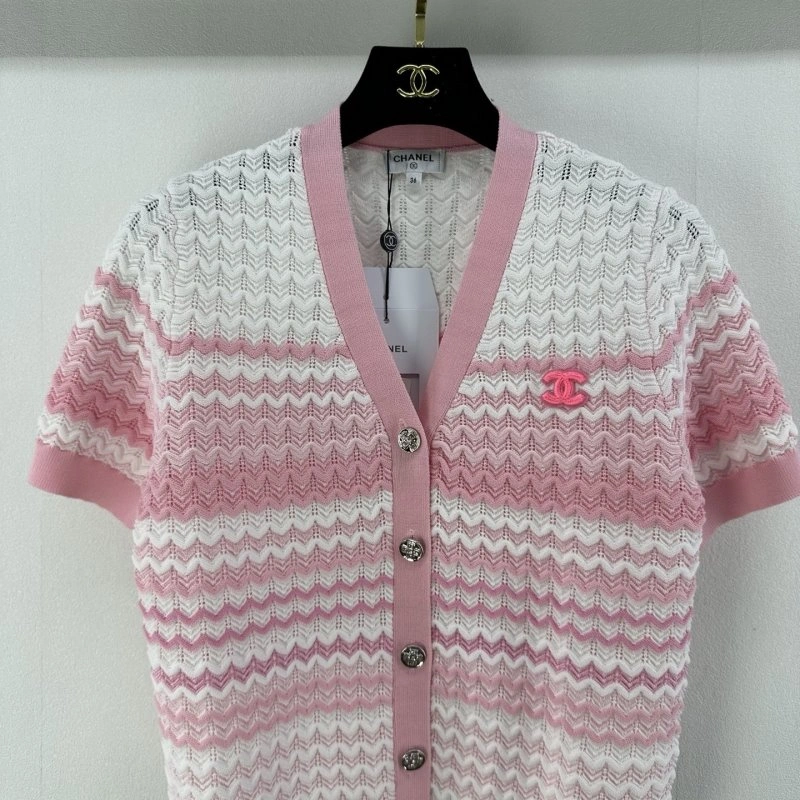 Chanel T-Shirts Modern 107767