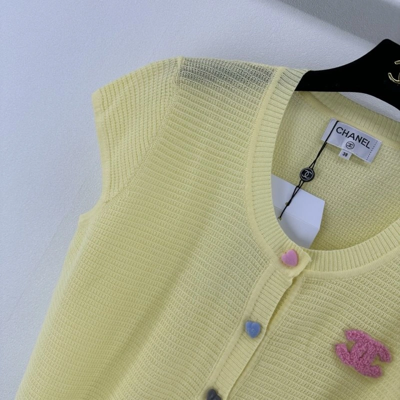 Practical Chanel T-Shirts 107761