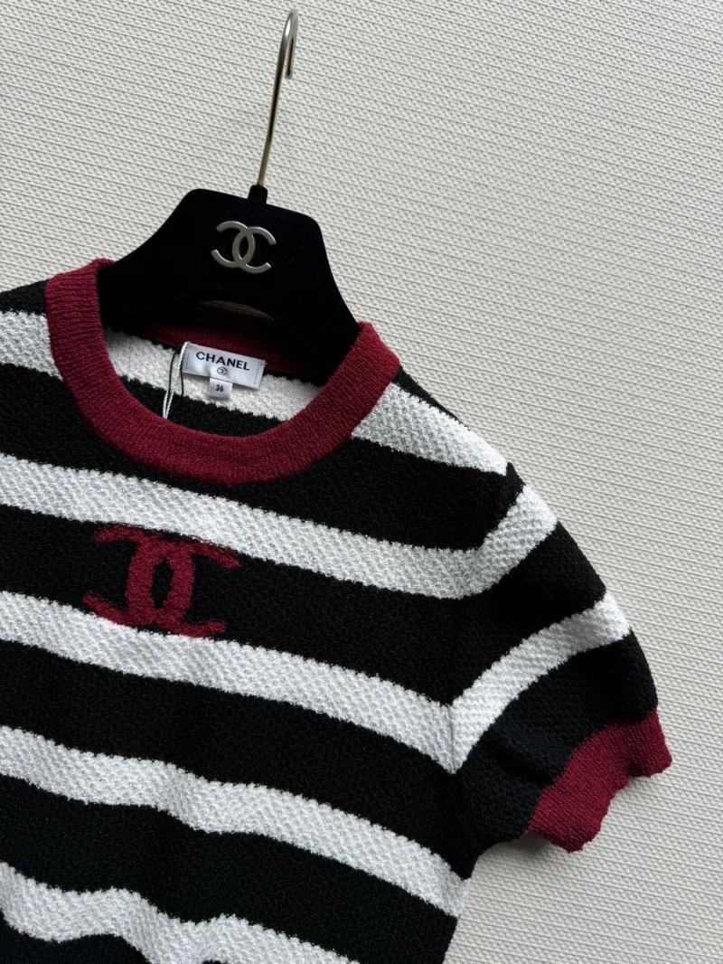WellDesigned Chanel T-Shirts 107750