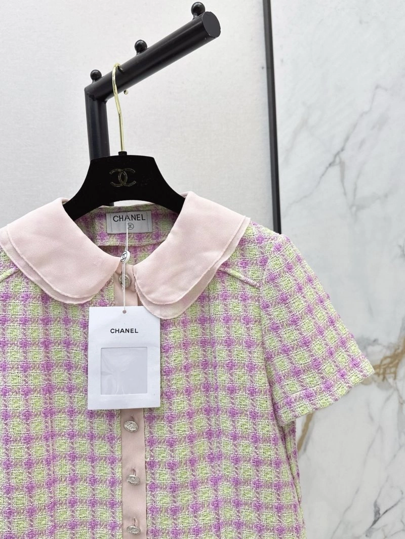 Chanel T-Shirts Unisex 107753