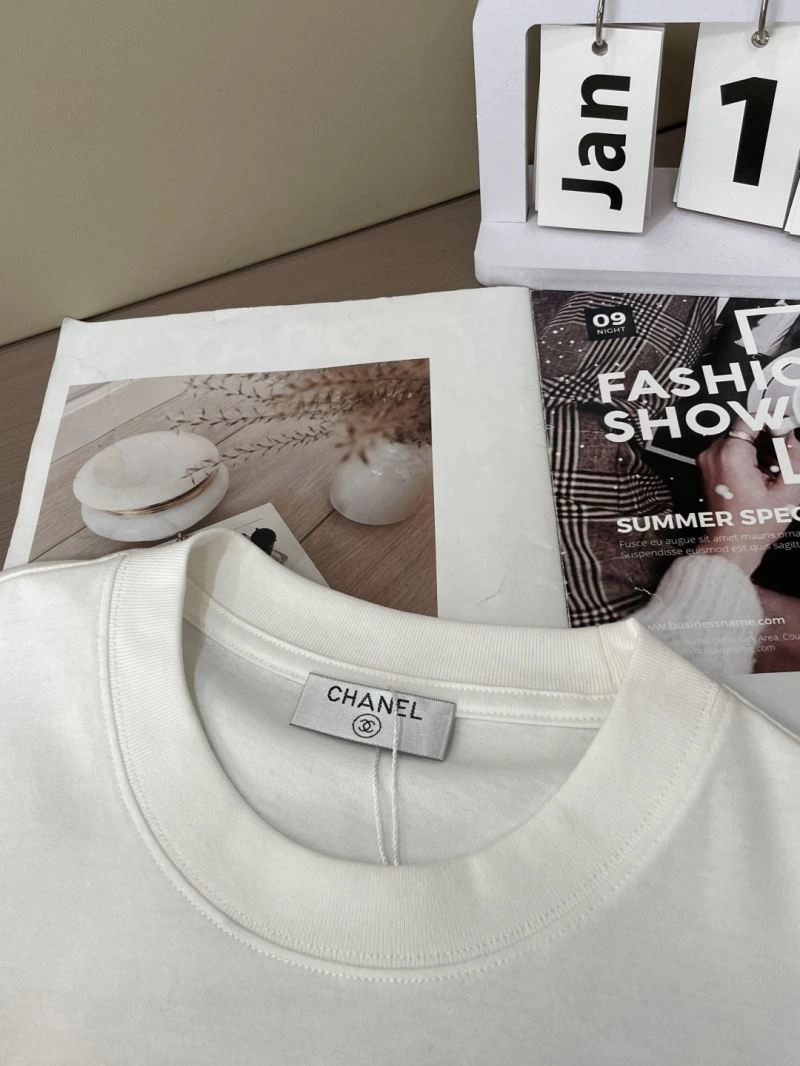 UrbanStyle Chanel T-Shirts 111341