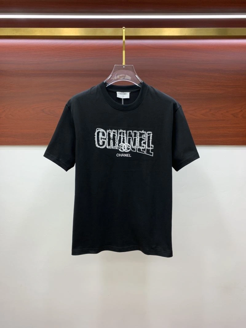 Chanel T-Shirts Versatile 111331