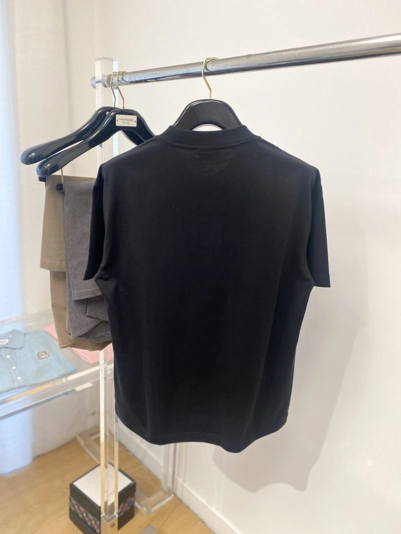 Chanel T-Shirts Casual 111336