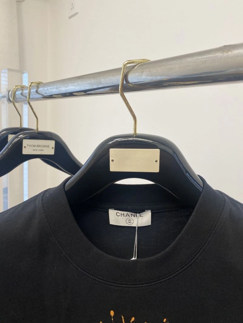 Chanel T-Shirts Lightweight 111330