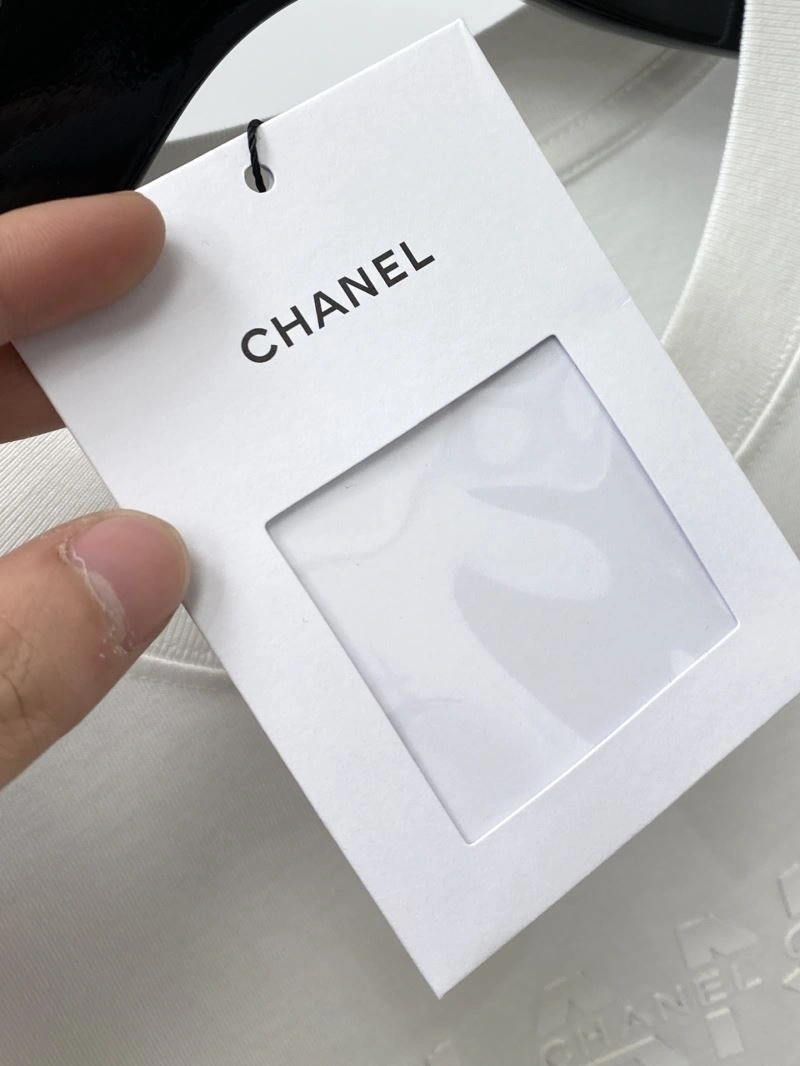 Chanel T-Shirts Affordable 111323