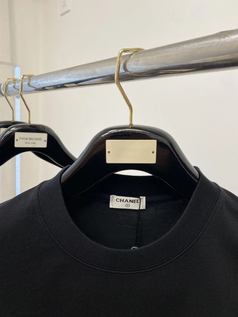 WeatherProof Chanel T-Shirts 111321