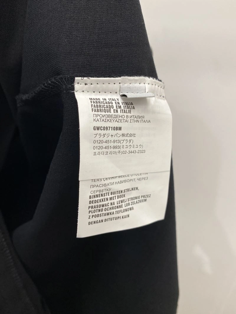WeatherProof Chanel T-Shirts 111321