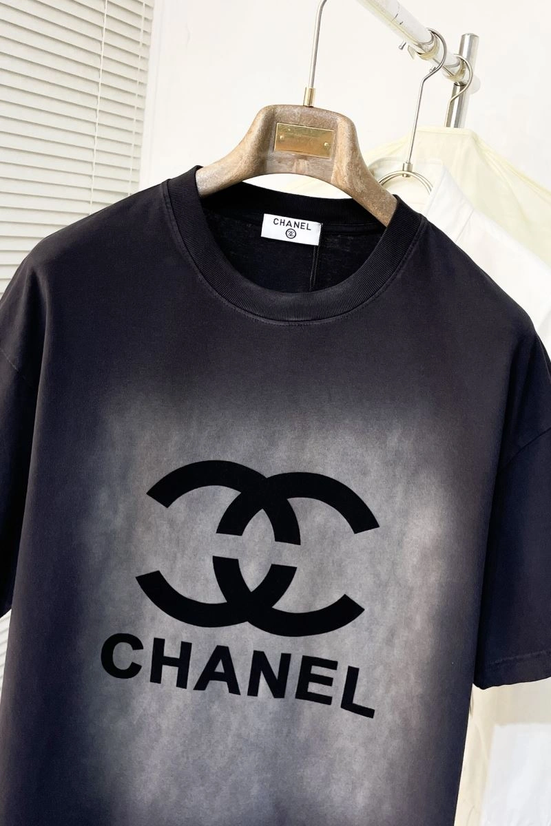 Chanel T-Shirts Lightweight 111299