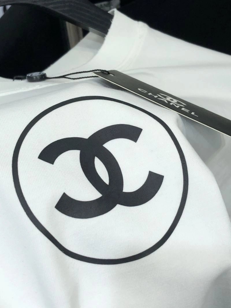 Chanel T-Shirts WrinkleFree 111300