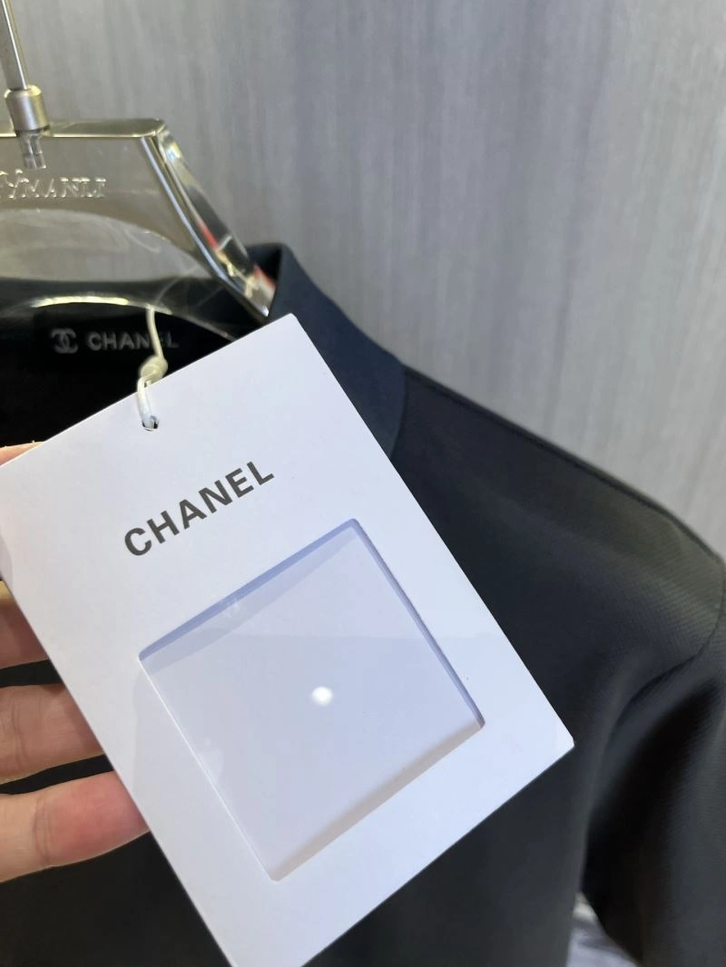 Chanel T-Shirts Chic 111314