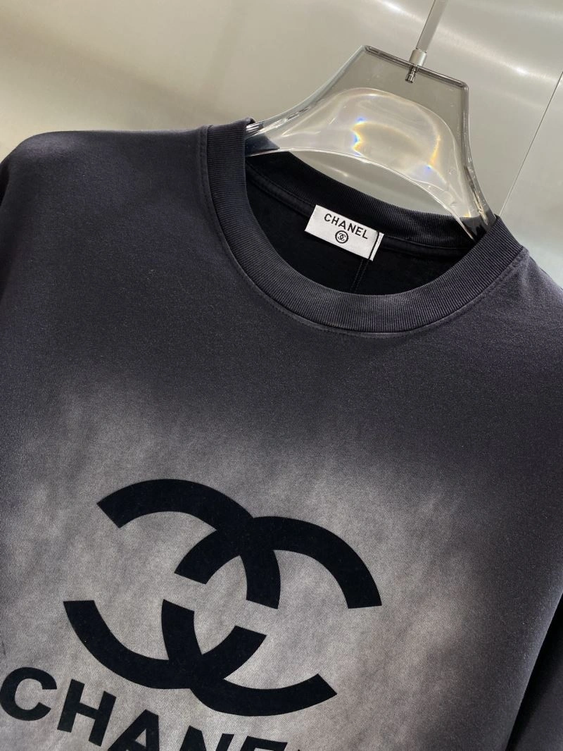 Chanel T-Shirts Resilient 111285