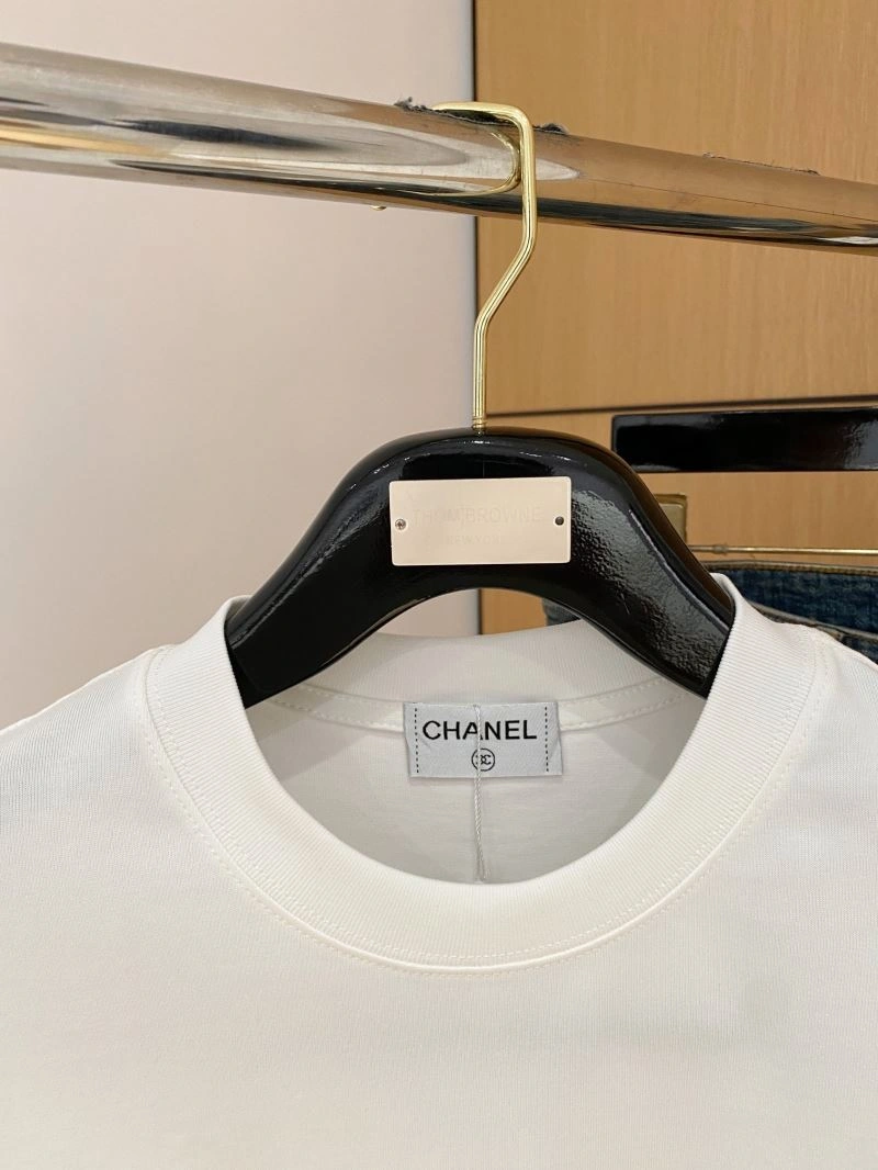 Practical Chanel T-Shirts 111283