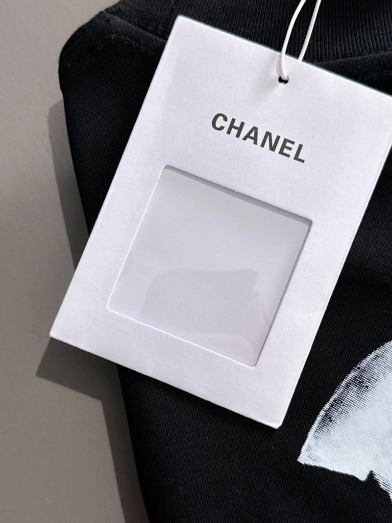 Chanel T-Shirts Original 111284