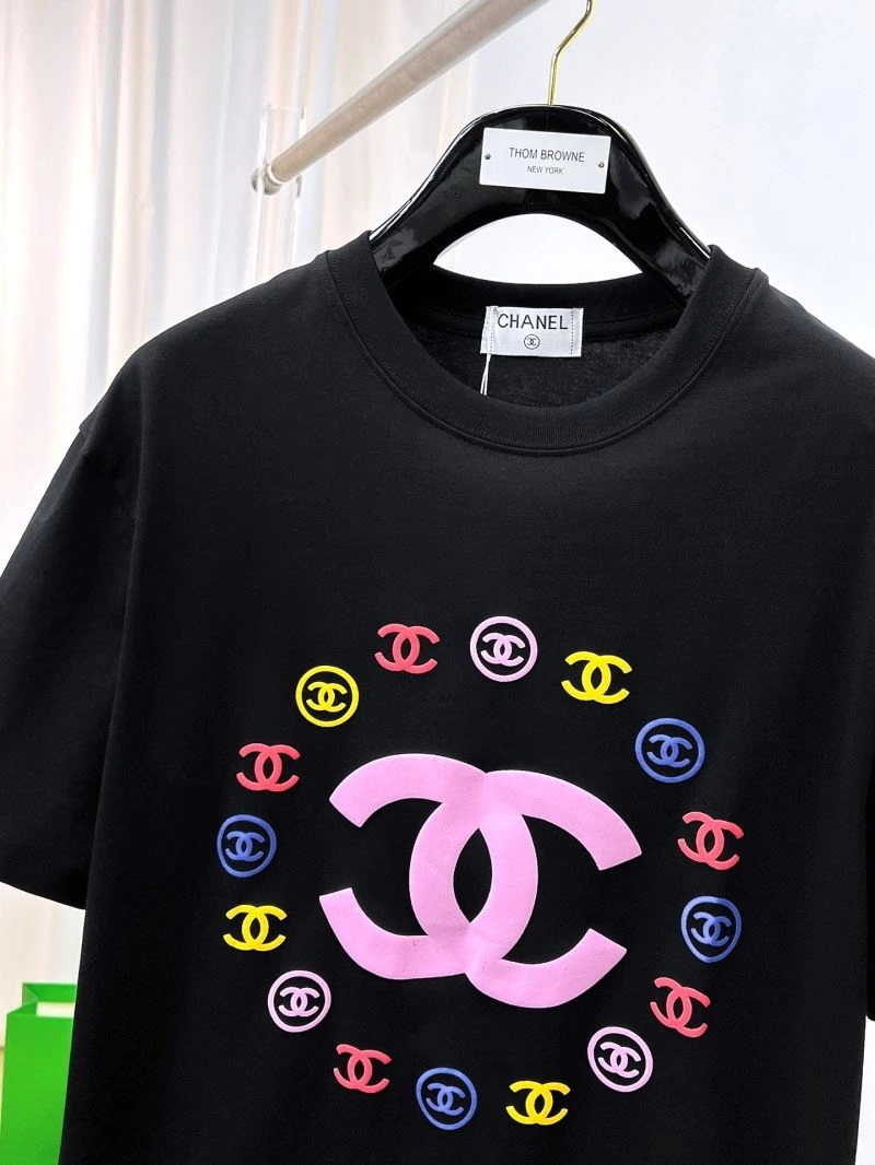 Tailored Chanel T-Shirts 111260