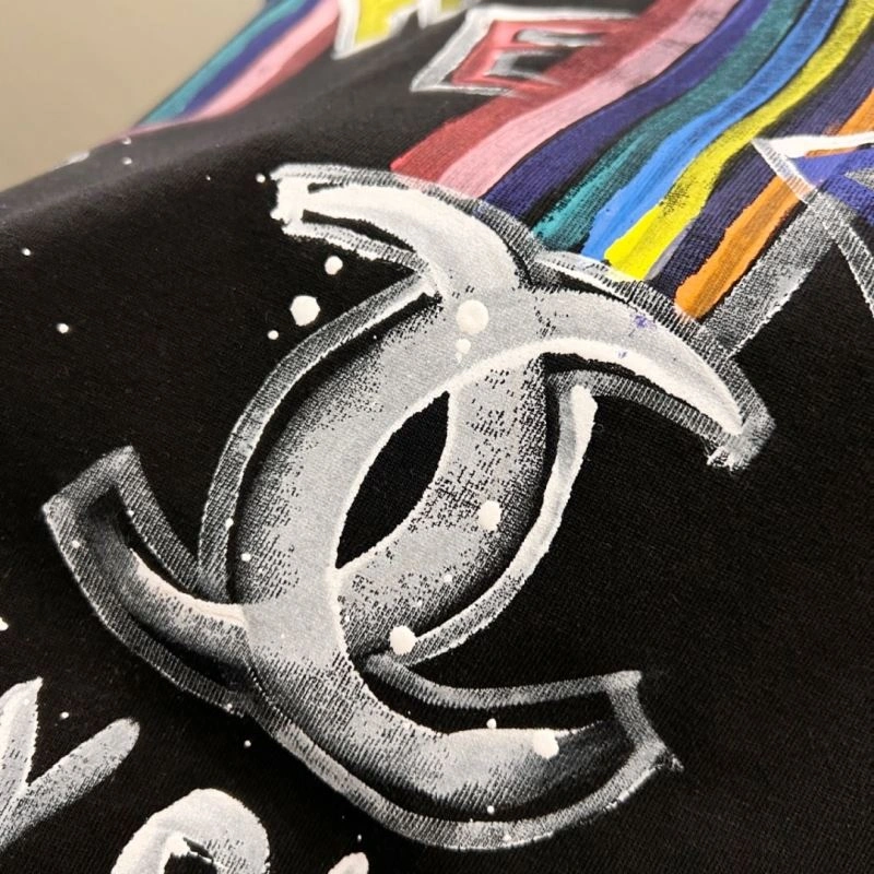 Chanel T-Shirts Durable 111232