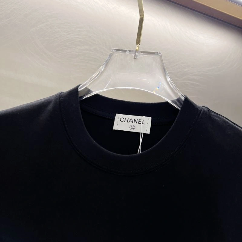 Chanel T-Shirts Durable 111232
