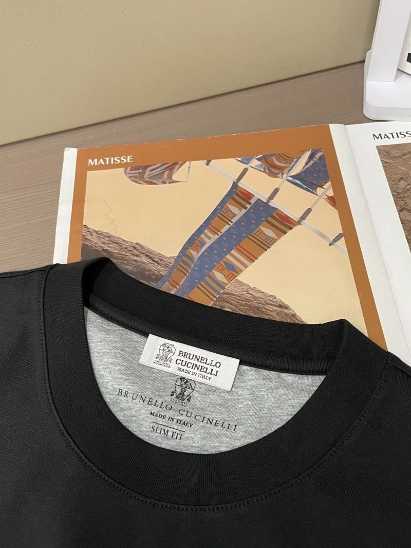 Contemporary Chanel T-Shirts 111233