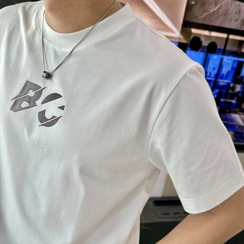 WaterResistant Chanel T-Shirts 111231