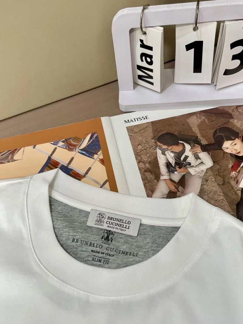 WaterResistant Chanel T-Shirts 111231