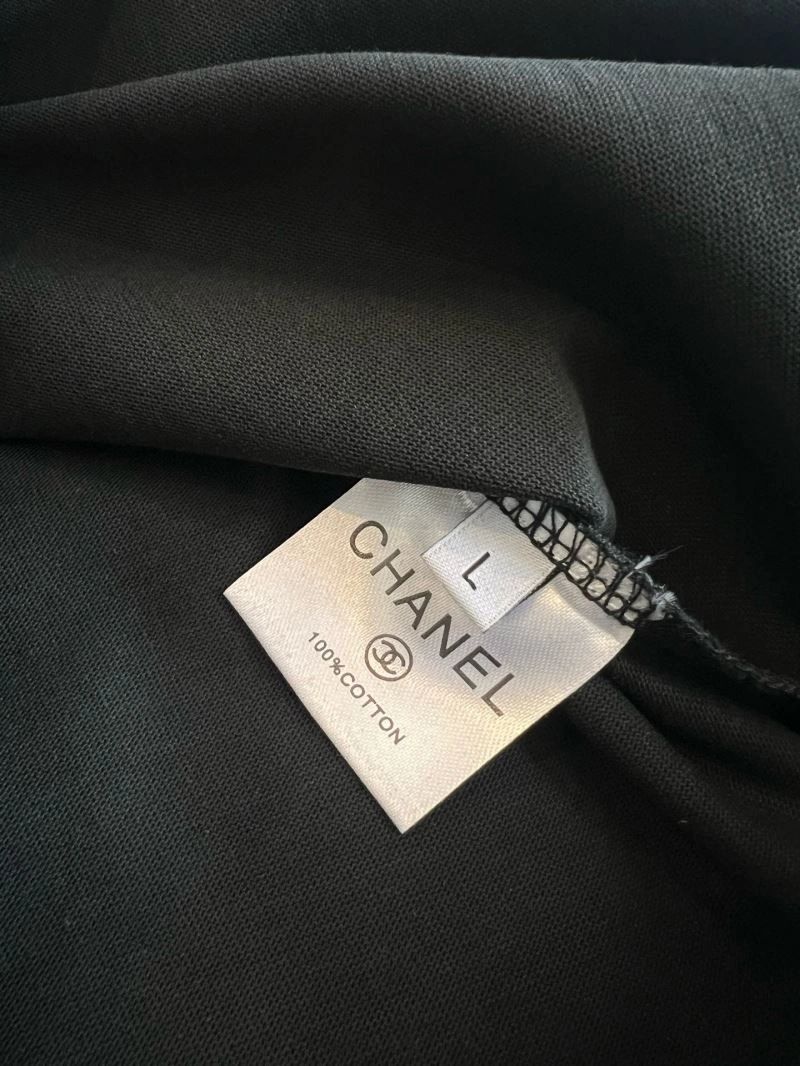Seasonal Chanel T-Shirts 111210