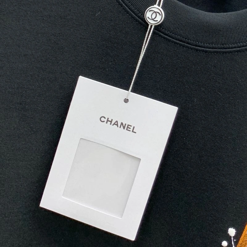 Flexible Chanel T-Shirts 111218
