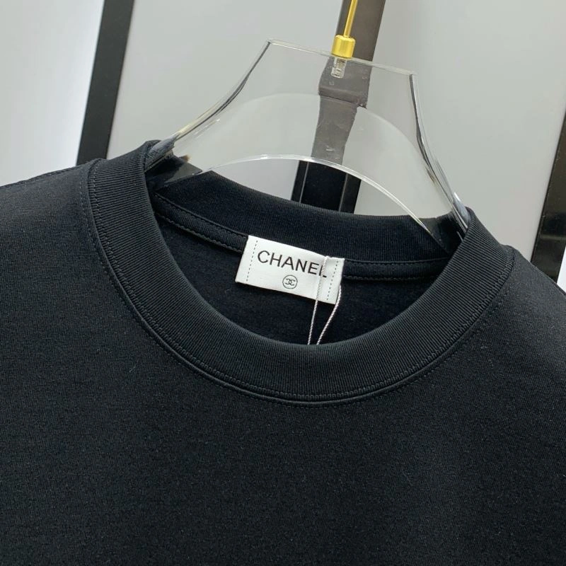 Flexible Chanel T-Shirts 111218