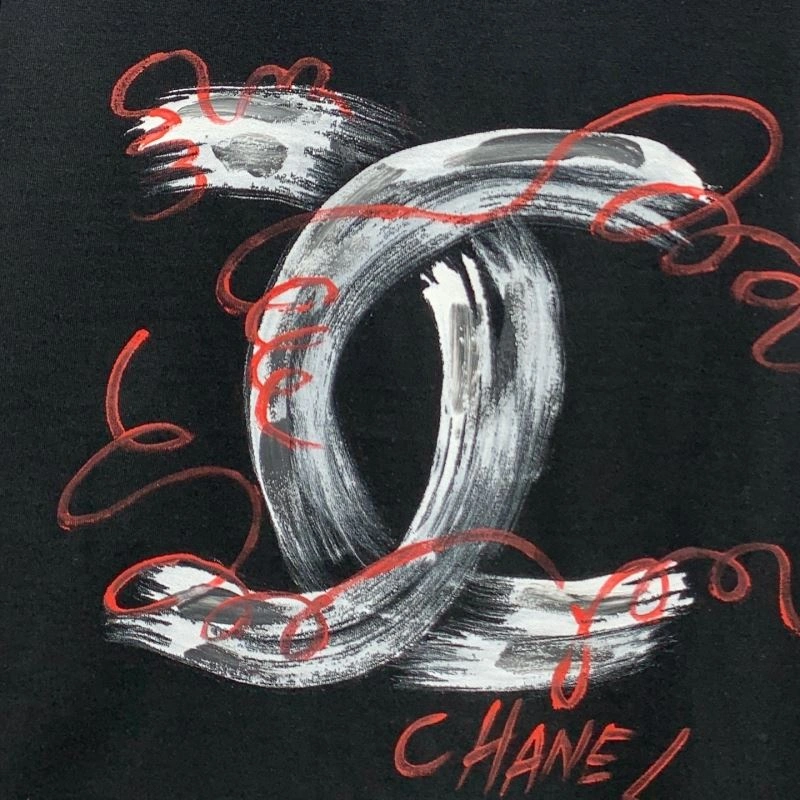 Refined Chanel T-Shirts 111207