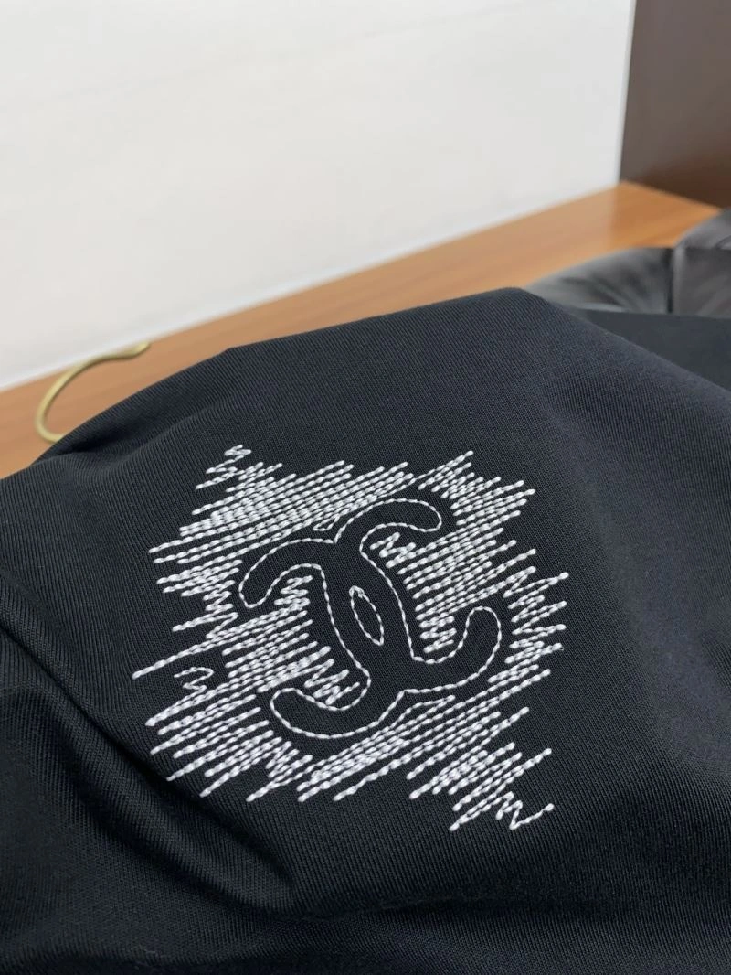 Classic Chanel T-Shirts 111208